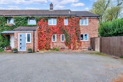 4 bedroom semi-detached house for sale, Meadowcroft Way, Royston SG8