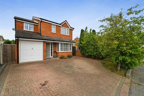 4 bedroom detached house for sale, Cornford Way, Lawford, Manningtree