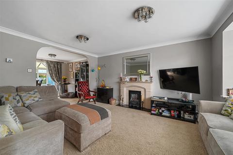 4 bedroom detached house for sale, Cornford Way, Lawford, Manningtree