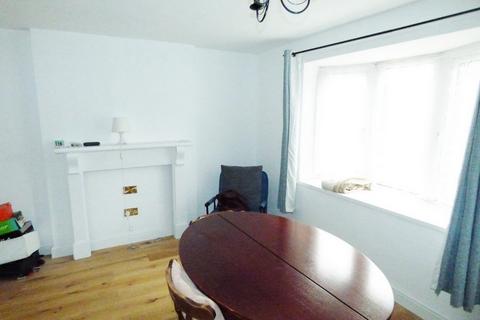 undefined, Whincover Drive, Leeds LS12