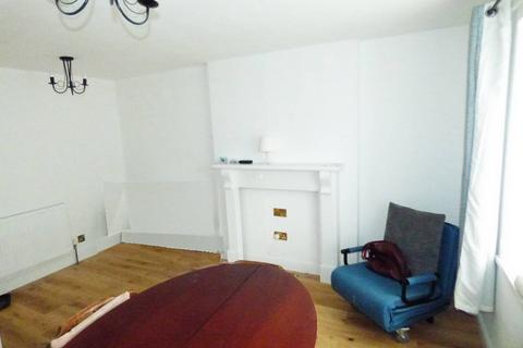 undefined, Whincover Drive, Leeds LS12