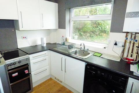 undefined, Whincover Drive, Leeds LS12