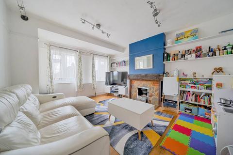 3 bedroom flat for sale, Beechmount Avenue, Hanwell, London, W7