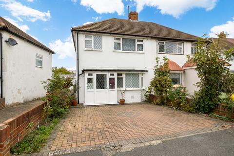 Ashleigh Gardens, Sutton SM1