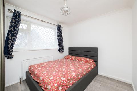 37 Ashleigh Gardens, Sutton, SM1 3EL