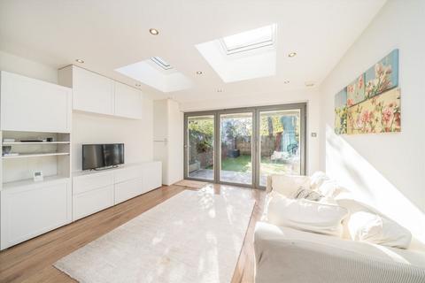 5 bedroom terraced house for sale, Station Yard, Twickenham TW1