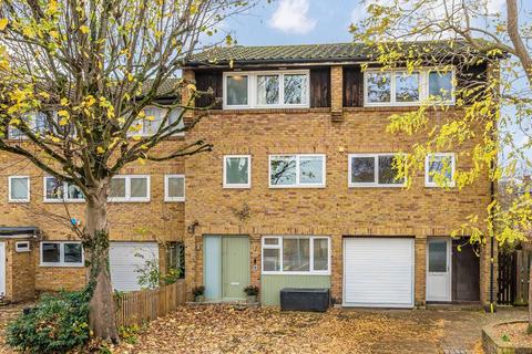 5 bedroom terraced house for sale, Station Yard, Twickenham TW1