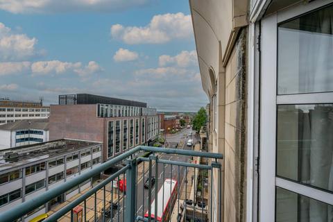 2 bedroom flat to rent, Worple Road, Wimbledon, London, SW19
