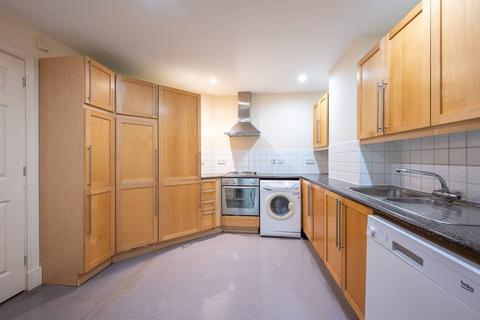 2 bedroom flat to rent, Worple Road, Wimbledon, London, SW19