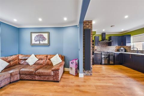 26 Brent Close, Dartford, DA2 6DB