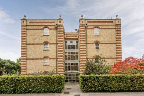 Oriel Drive, Barnes, London, SW13