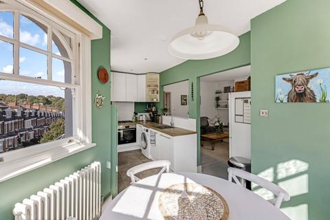 11a Hornsey Lane Gardens, London, N6 5NX