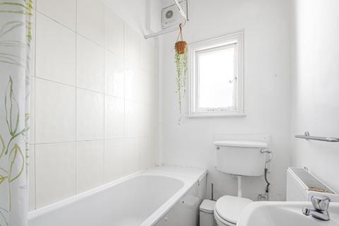 undefined, Macaulay Road, London, SW4
