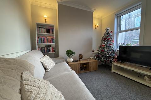 2 bedroom terraced house to rent, Lincoln LN5