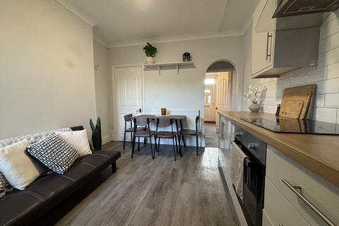 2 bedroom terraced house to rent, Lincoln LN5