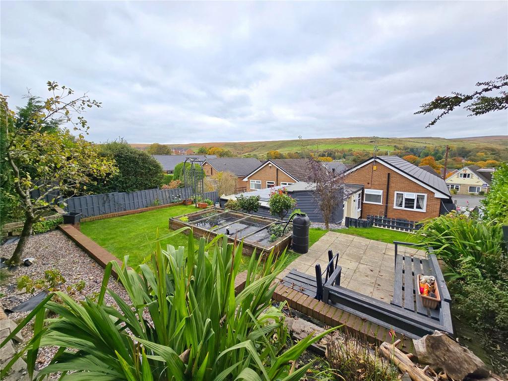 Garden &amp; Views