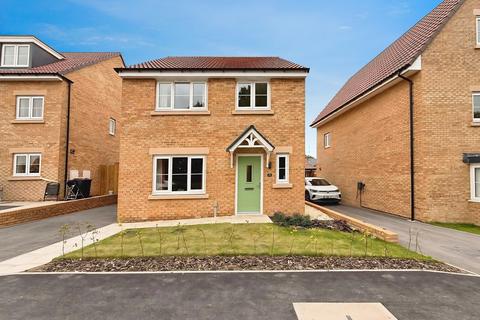 4 bedroom detached house for sale, Thomas Cooper Drive, Gainsborough