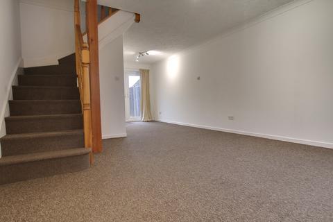 2 bedroom terraced house to rent, Blackthorn Close, Chatteris