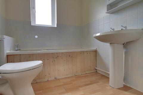 2 bedroom terraced house to rent, Blackthorn Close, Chatteris