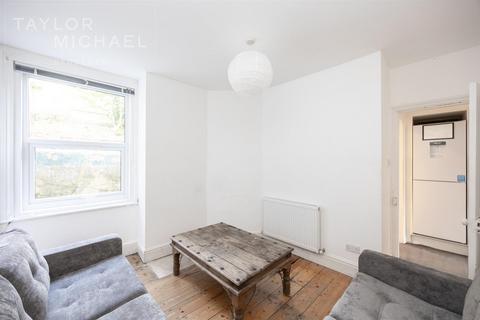 4 bedroom terraced house to rent, Riley Road, Brighton