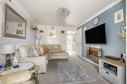 3 bedroom semi-detached house for sale, Avery Hill, Kingsteignton, TQ12 3LA