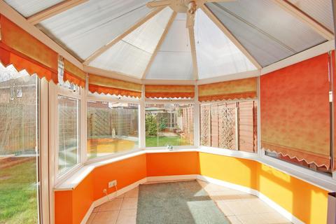 4 bedroom semi-detached house to rent, Pelham Crescent, Churchdown