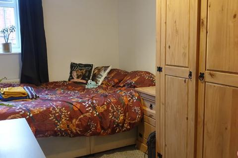 undefined, Lincoln LN5