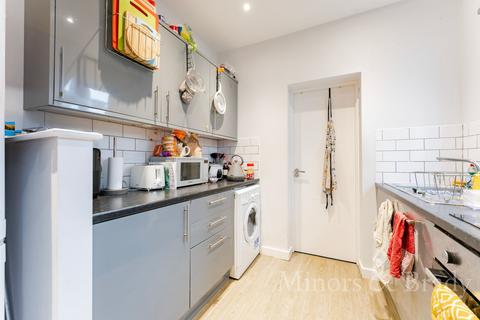 5 bedroom terraced house to rent, Neville Street, Norwich