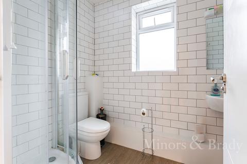 5 bedroom terraced house to rent, Neville Street, Norwich