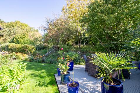 undefined, Chestnut Road, Mollington, OX17