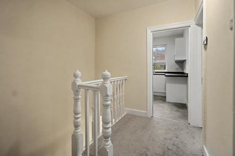 2 bedroom apartment for sale, 17 York Road, Aldershot, Hampshire, GU11