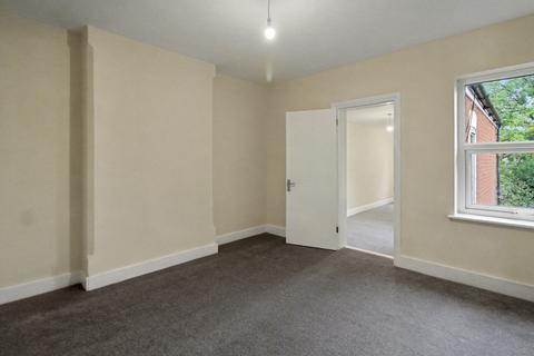 2 bedroom apartment for sale, 17 York Road, Aldershot, Hampshire, GU11