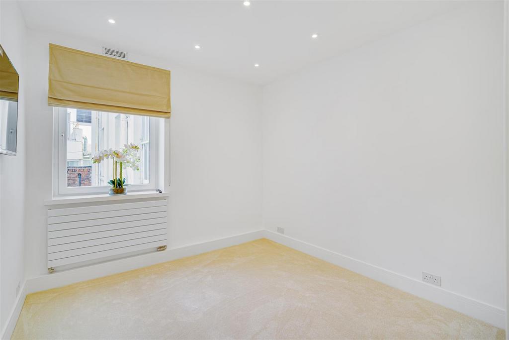Rectorychambers Flat H-9.jpg