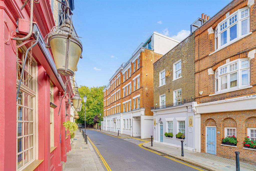 Rectorychambers Flat H-23.jpg