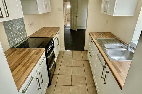 2 bedroom end of terrace house for sale, Winsover Road, Spalding