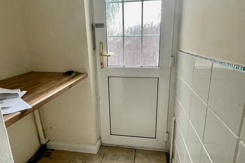 2 bedroom end of terrace house for sale, Winsover Road, Spalding