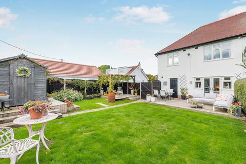 3 bedroom semi-detached house for sale, Holywell Road, Flint, CH6