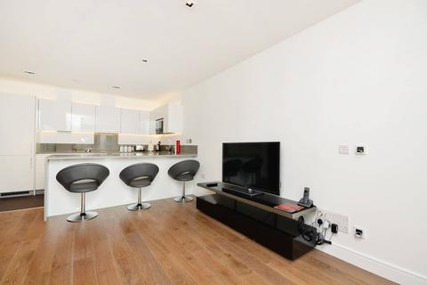 2 bedroom flat to rent, Dickens Yard, Ealing, London, W5