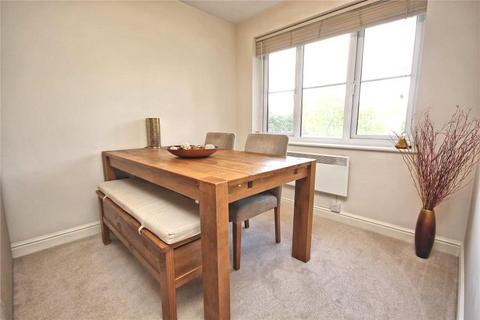 undefined, Metro Apartments, Woking GU21