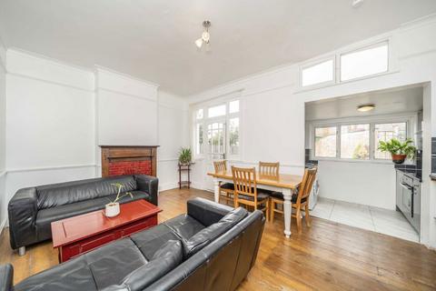 undefined, Undine Street, London SW17
