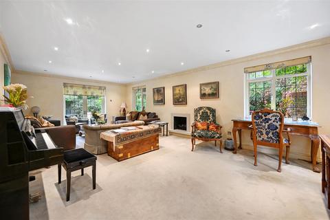 undefined, Gordon Avenue, Stanmore, HA7
