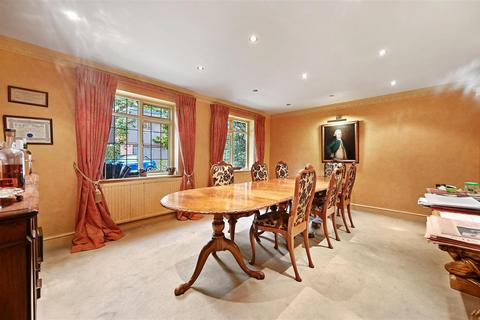 5 bedroom detached house for sale, Gordon Avenue, Stanmore, HA7