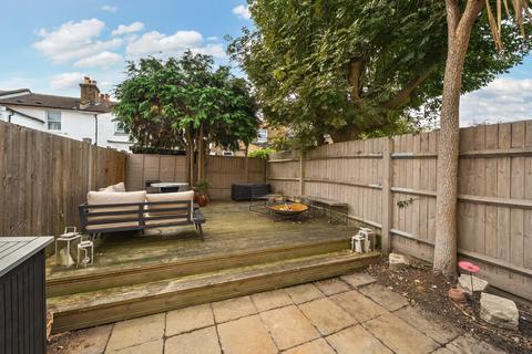 1 bedroom terraced house for sale, Waite Davies Road, London, SE12