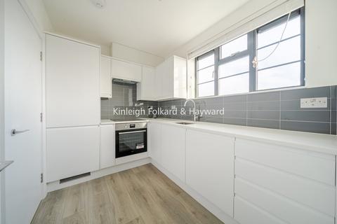 undefined, Wandsworth Road, London, SW8
