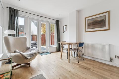 11 Birchfield Drive, Glasgow, G14 9FG