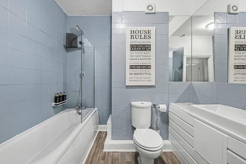 1 bedroom flat to rent, Quebec Court, 21 Seymour Street