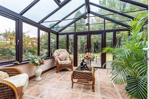 4 bedroom detached house for sale, Thornbrook, Thornwood.