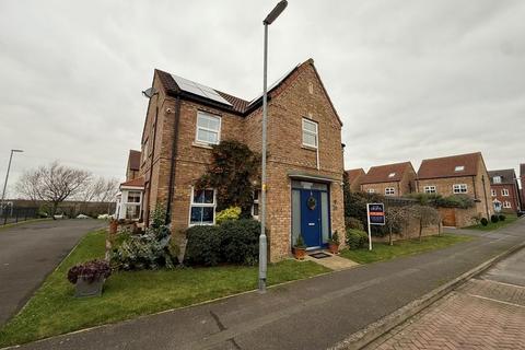 4 bedroom detached house for sale, SAUNDERS CLOSE, CAISTOR