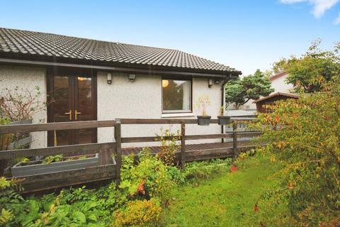 3 Fraser Place, Ullapool, IV26 2UX
