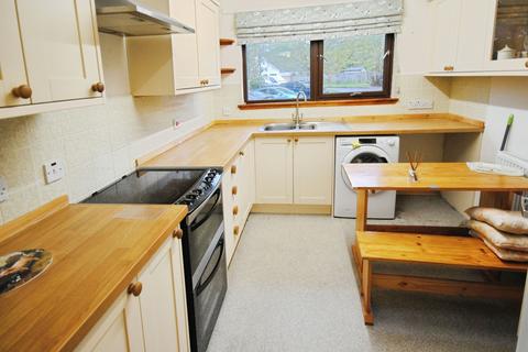 3 Fraser Place, Ullapool, IV26 2UX